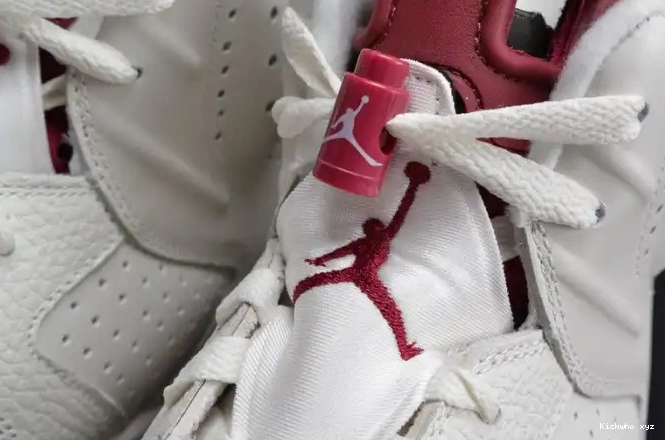 6 Retro Jordan Air white 384664-116 Maroon 0516